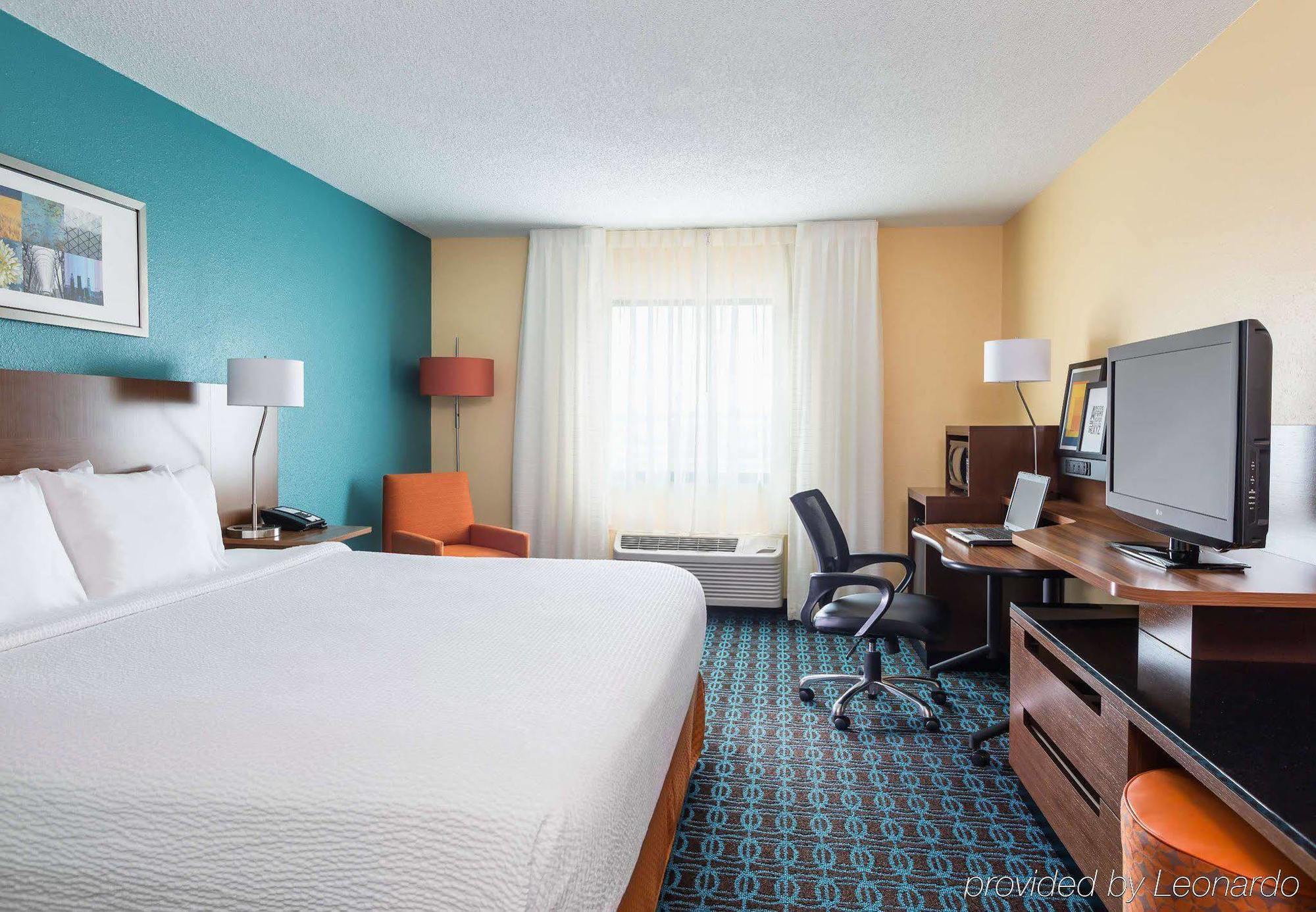 Fairfield Inn & Suites Springfield Exterior photo